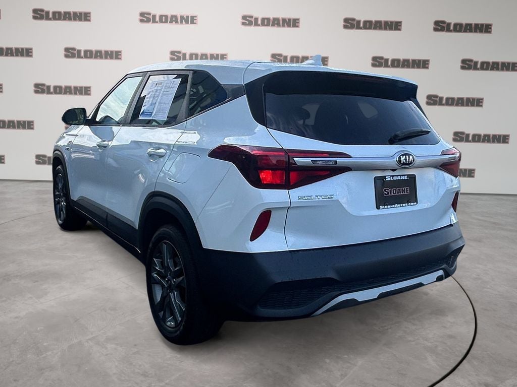 2021 Kia Seltos — rear three-quarter view