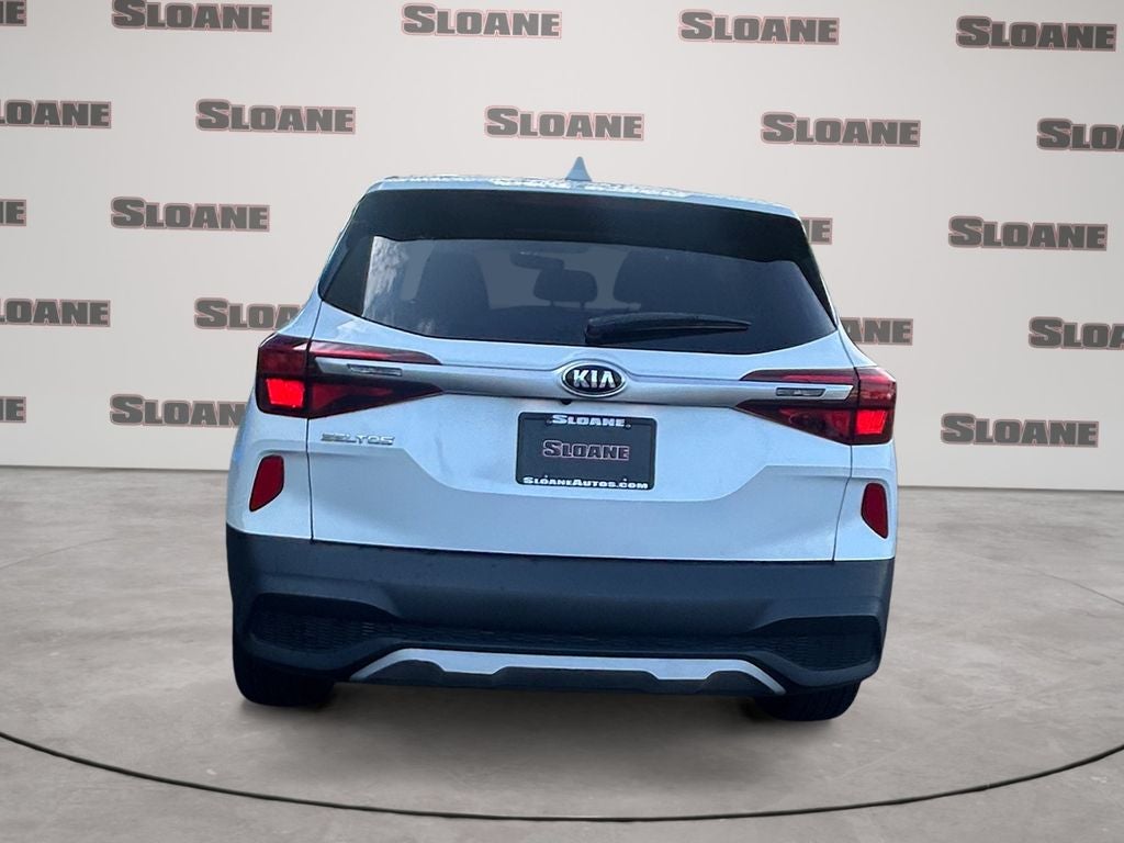 2021 Kia Seltos — interior view